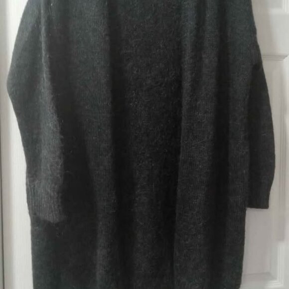 H&M Long Grey Cardigan, Size Medium - Picture 3 of 5